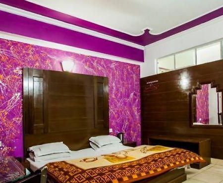 Hotel Library Presidency Mussoorie Esterno foto